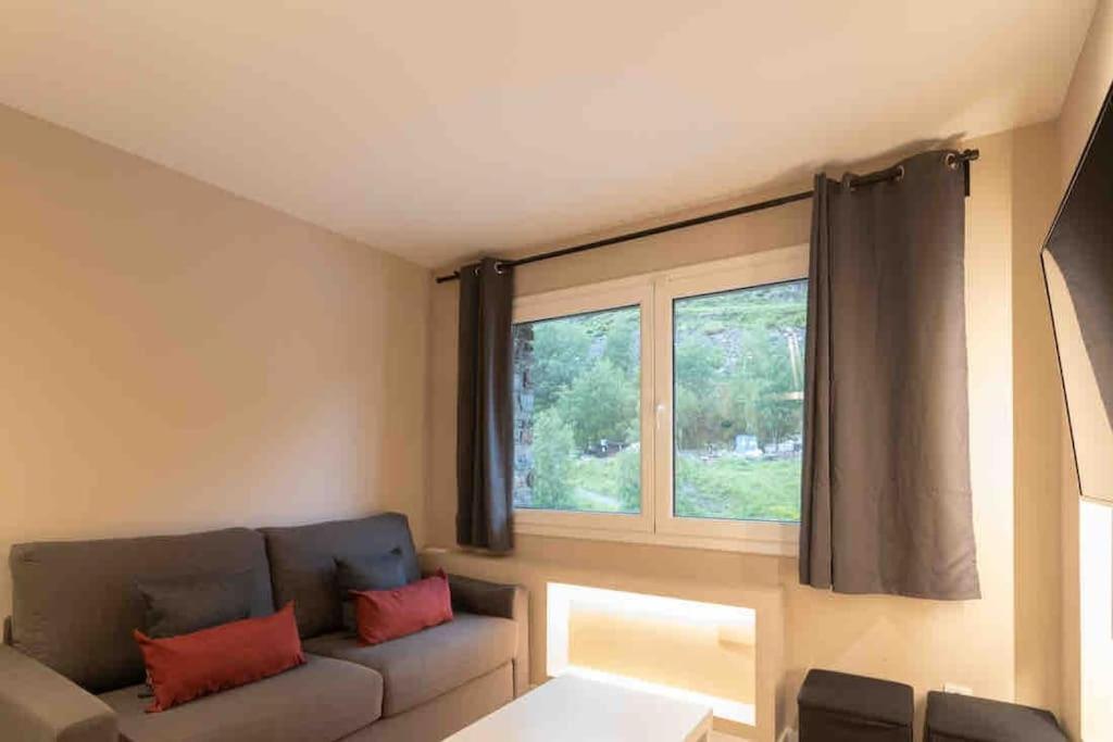 Apartamento Lovely Quiet Walking Distance Runs - Hut1-oo5333 *